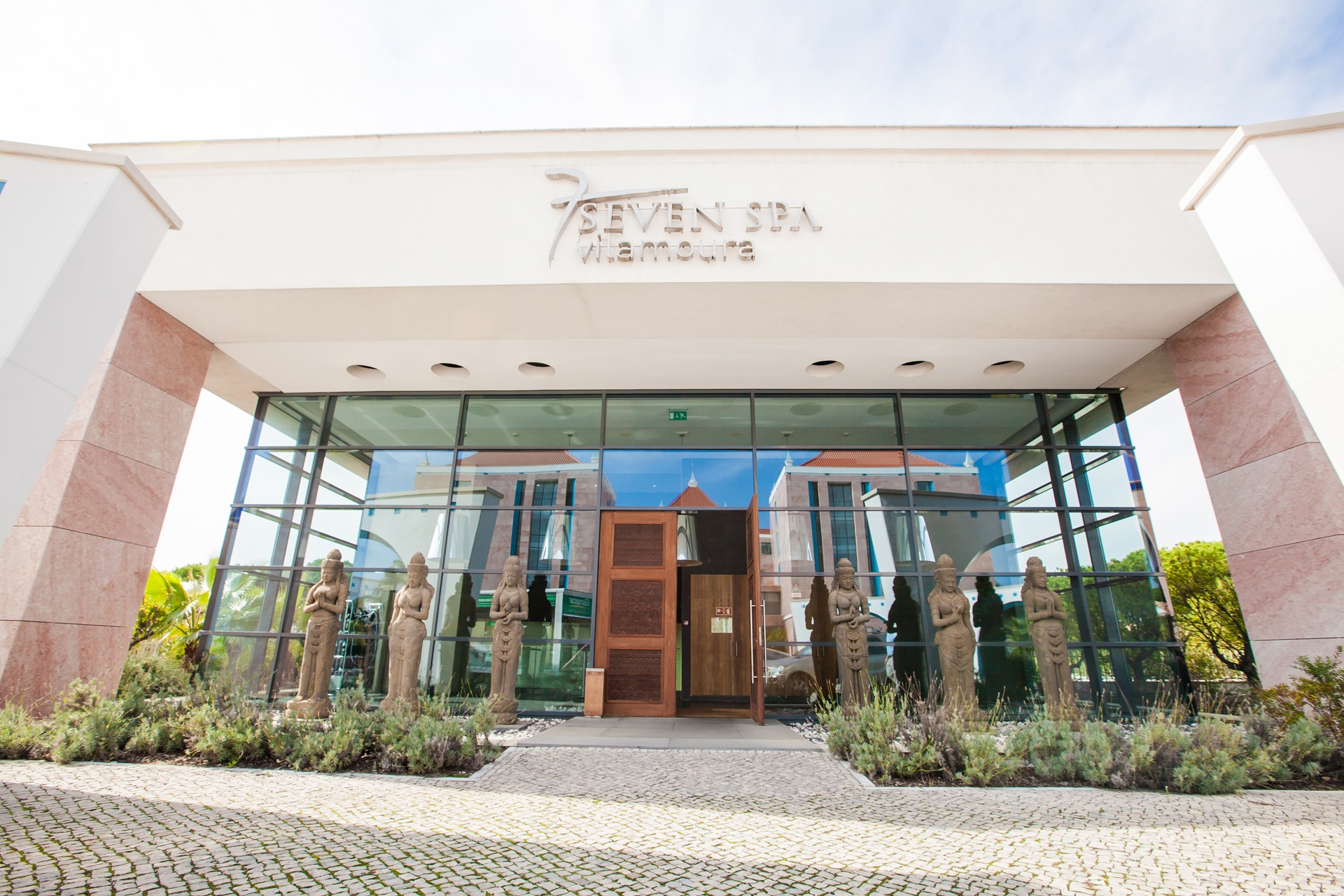 Hilton Vilamoura As Cascatas Golf Resort & Spa