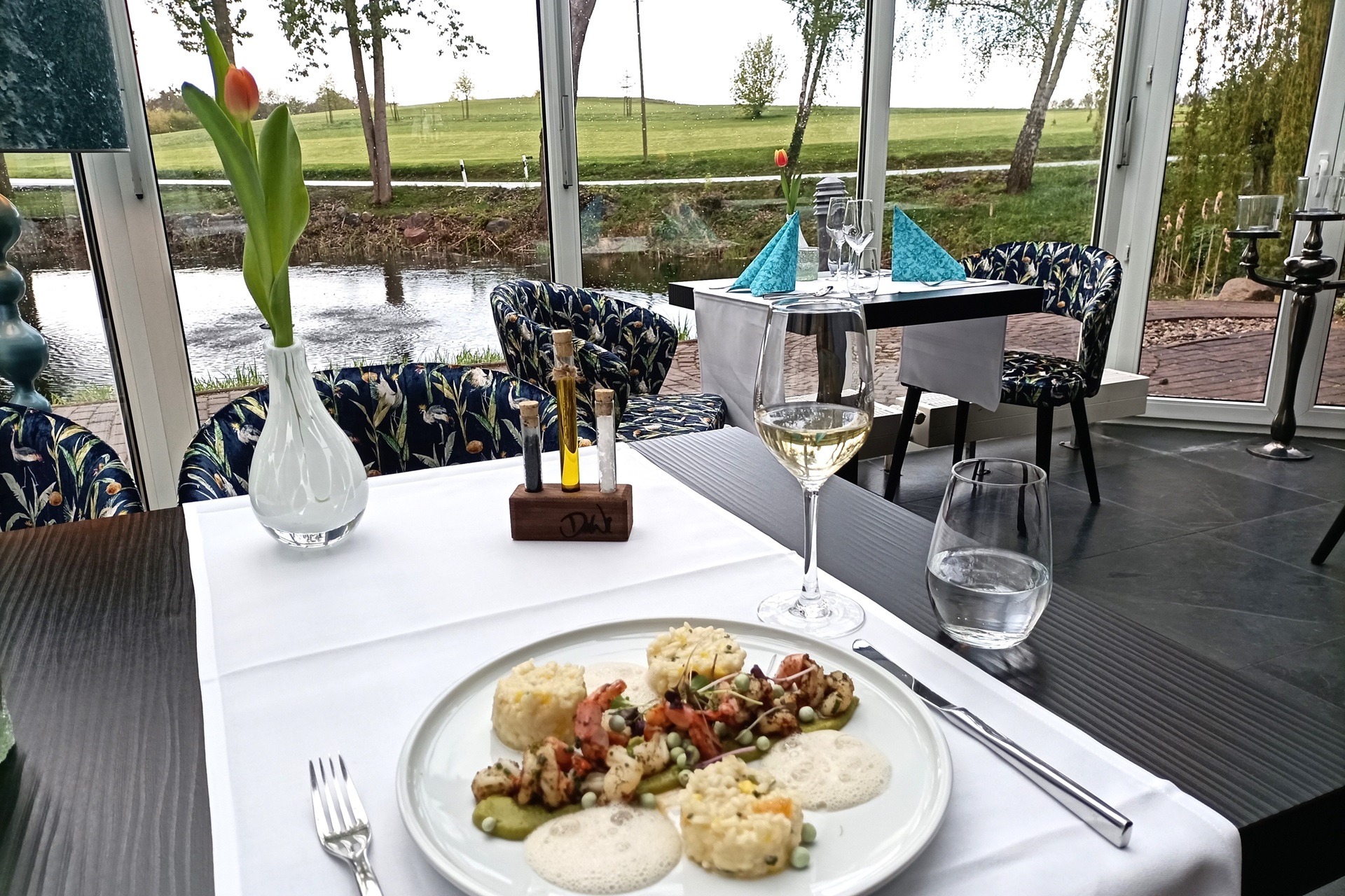 Van der Valk Golfhotel Serrahn | Winter garden Restaurant Martinus 